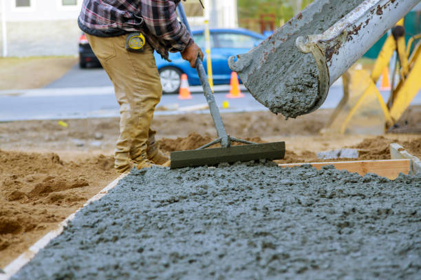 Best Commercial Concrete Services in Mastic, NY
